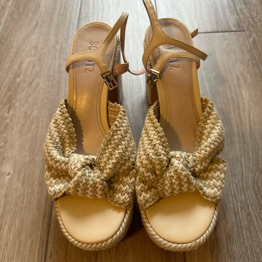 Summery Schutz Sandal